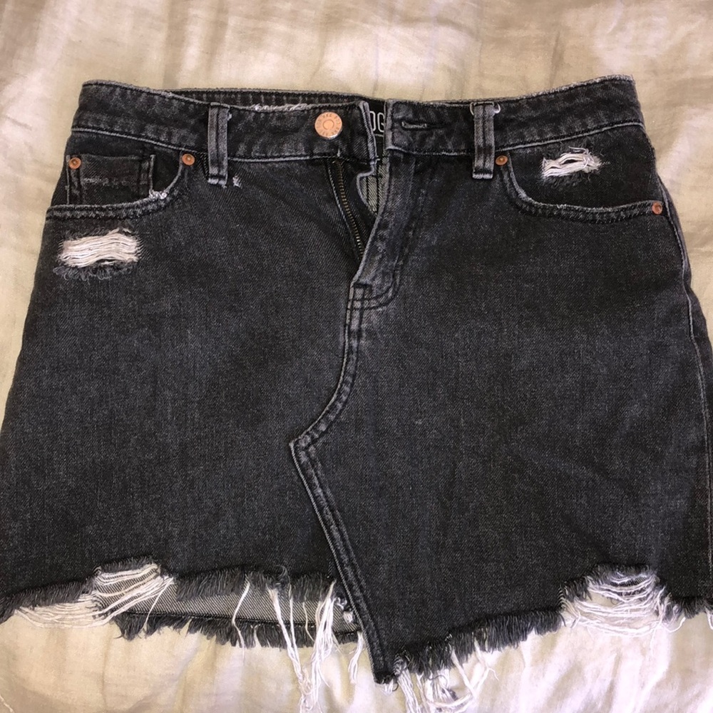 URBAN OUTFITTERS black jean skirt